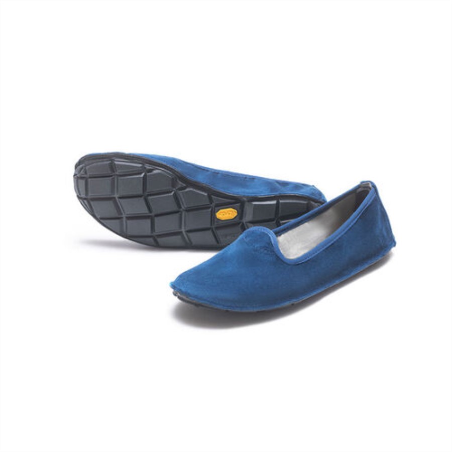 One Quarter Velvet Blue